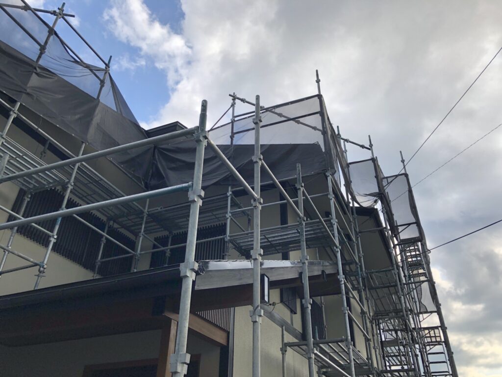 足場代の費用相場の目安と注意点