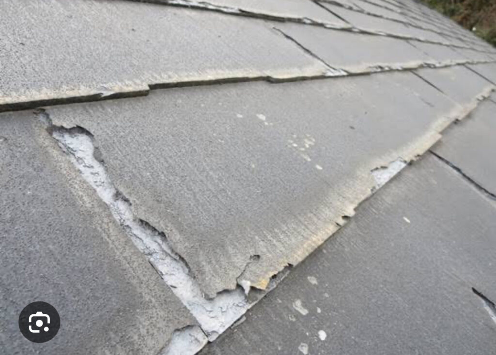 スレート　重度な割れ②