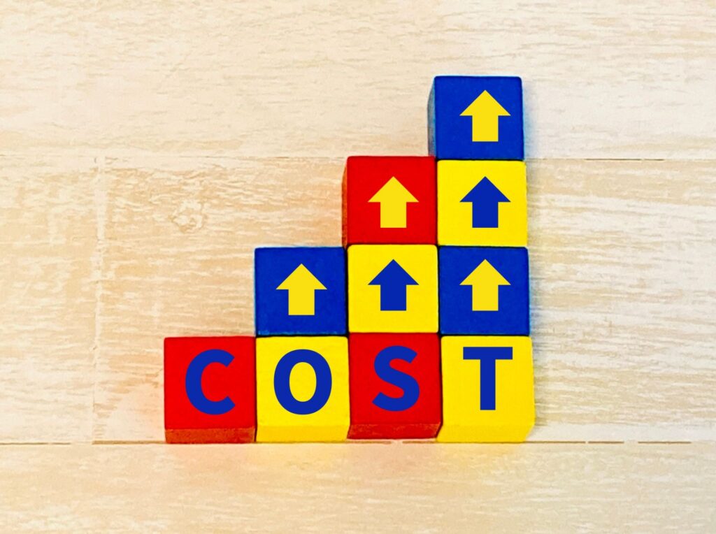 屋根葺き替え費用の変動例【300万円に近づくケース】