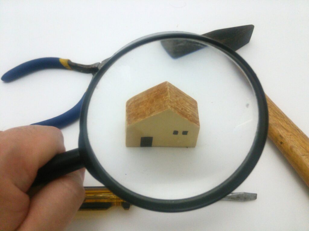 迷ったら屋根点検で判断するのが確実